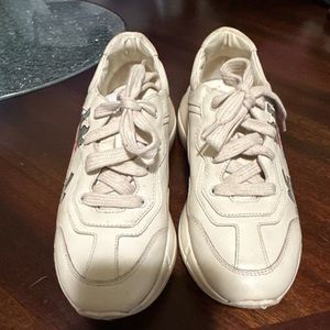 Kids Gucci sneakers size 2